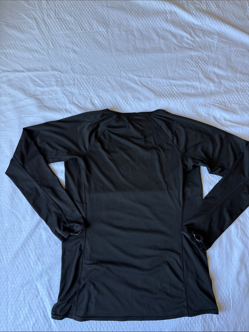 Patagonia Black Lightweight Capilene Baselayer Top - Picture 3 of 8